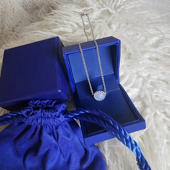 Tacori SN20403 Classic Rock Crescent Station Necklace featuring Chalcedony - Picture 8 of 8